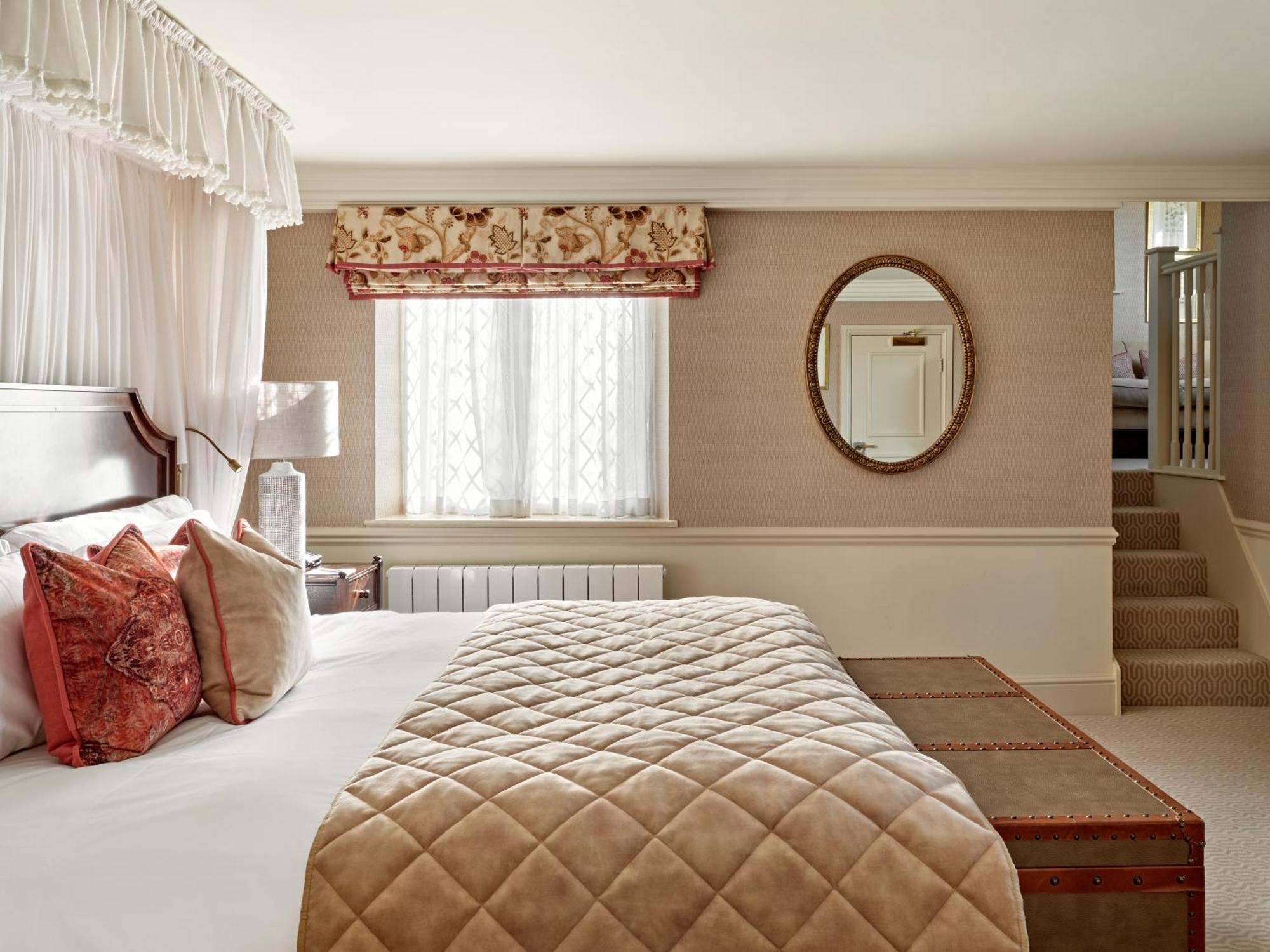 Classic Double Room,1588099701:JPEG
